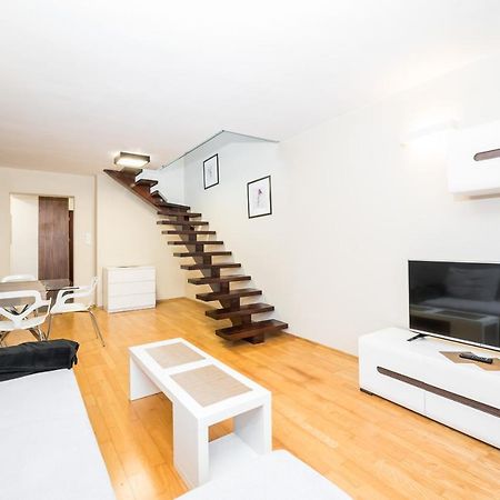 Radziwillowska Old Town Deluxe Apartment Wawelofts Krakow Dış mekan fotoğraf
